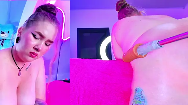 NathaxaLeans webcam