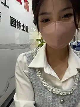 gougou13 webcam