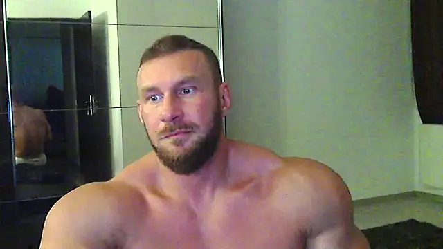 muscularkevin webcam