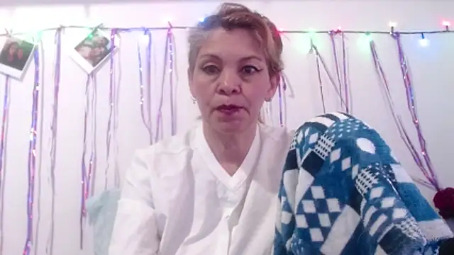 electra-mommy webcam