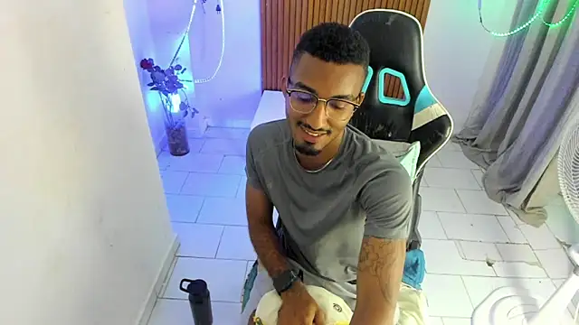 Darwin_mayo webcam