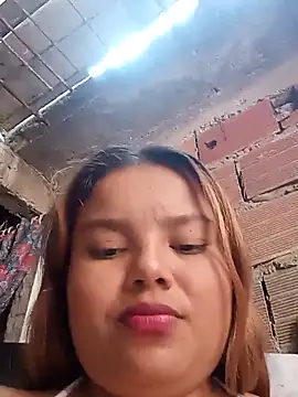 Sharlot-19 webcam