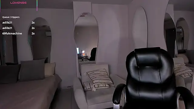 VeronicaBlue webcam