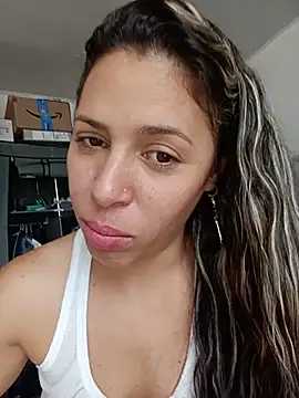 kiki_milu webcam