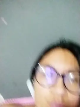LatinSquirtBaby webcam