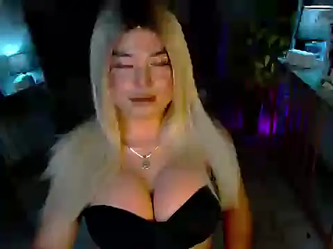 SUCKABLE_21 webcam