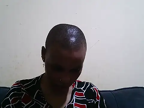 sweet-barbie25 webcam