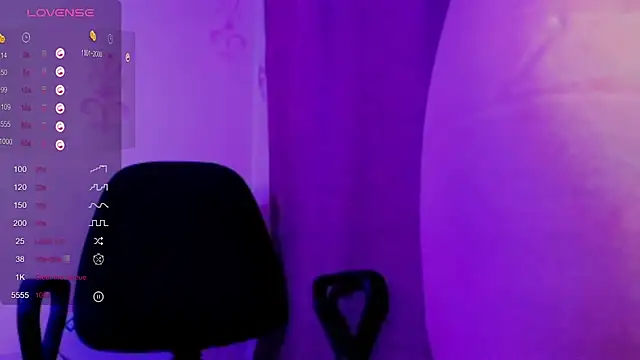 KindHazelHere_ webcam