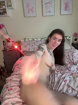 ValenciaTheVixenXX webcam