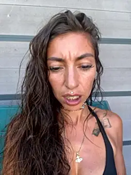 Lalla_Amani webcam