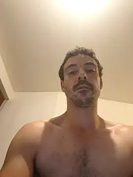 Chiennemale68@xh webcam