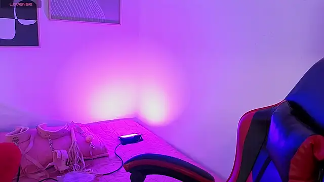 _sharlotte777 webcam