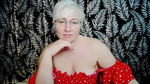 Olivia_playful webcam