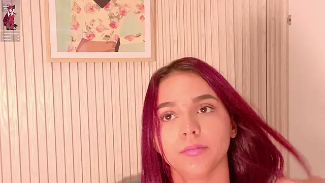 MiaJanss webcam