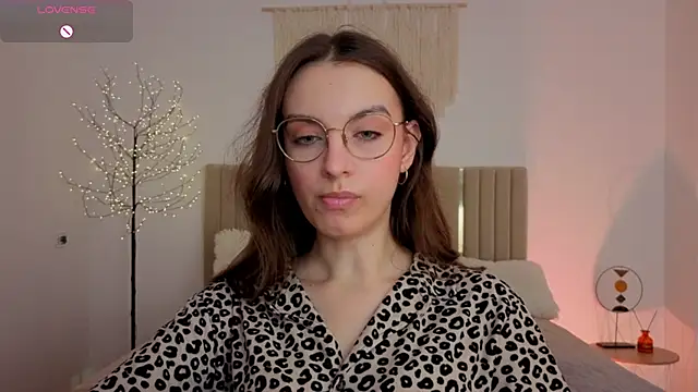 Real_cutie1 webcam