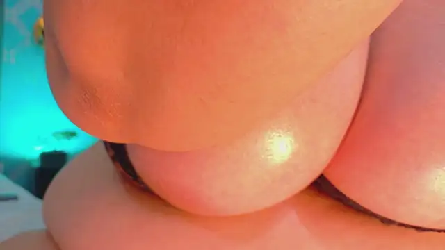 AmbarRoberts_ webcam
