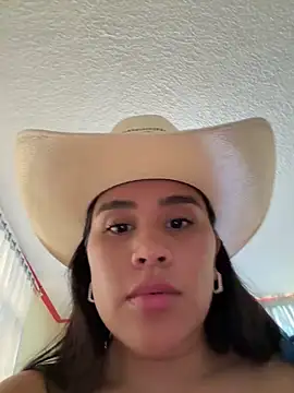 laure_torres webcam
