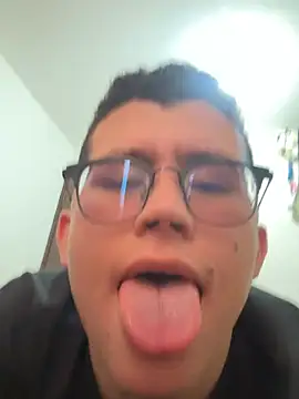 Kurtxxx22 webcam
