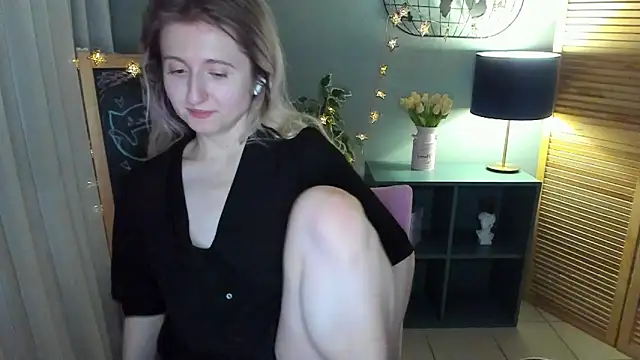 CamillaDreamer webcam