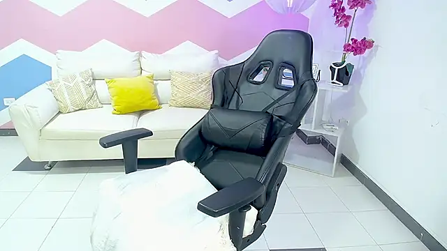 Elizabeth_Suan_ webcam