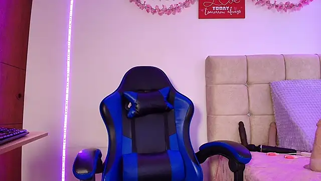 dulce_mariaa___ webcam