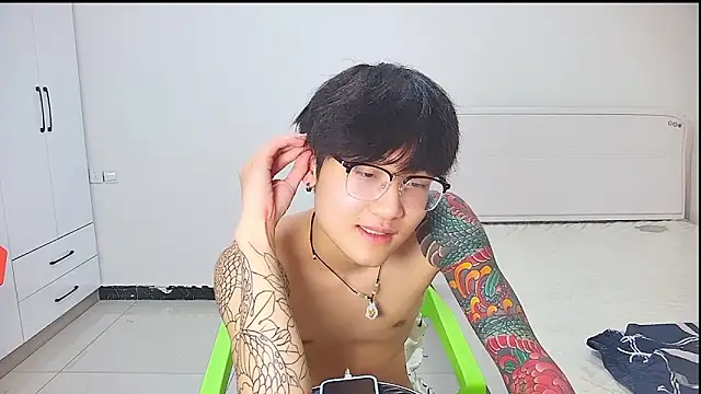 KK-cuteboy webcam