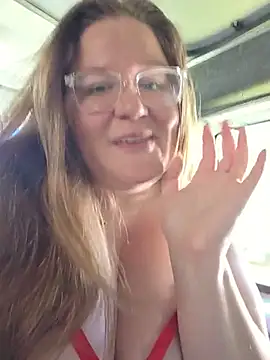 Love86Emily webcam