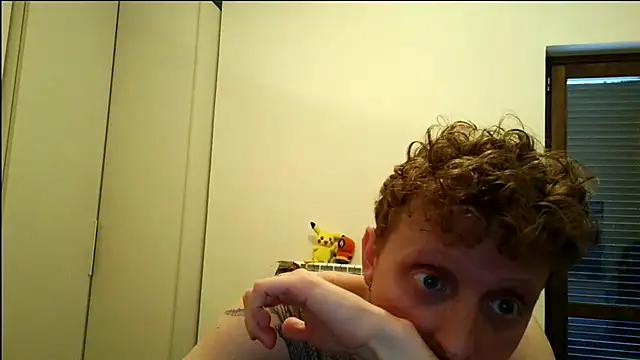 Red_dragon94 webcam