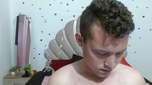 sven_fox723 webcam
