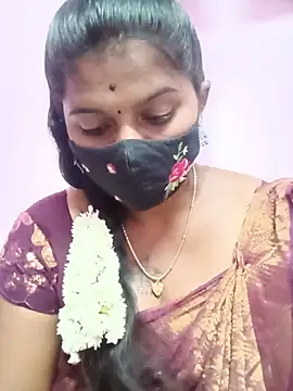 CuteDevilAnu webcam