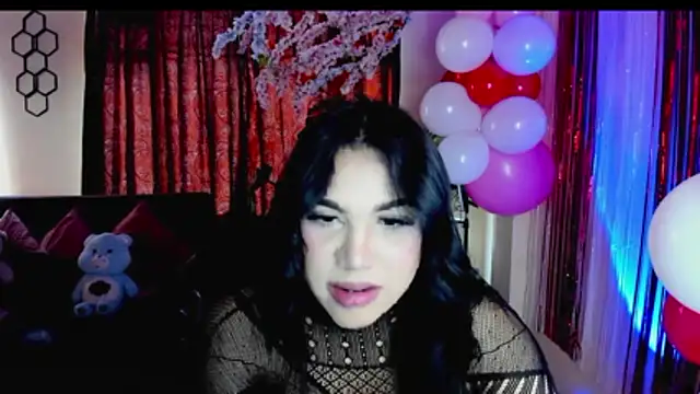 linda_zaam83866 webcam