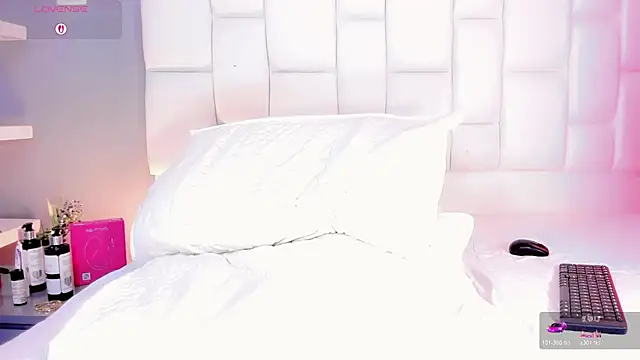 Kisses_Sophia webcam