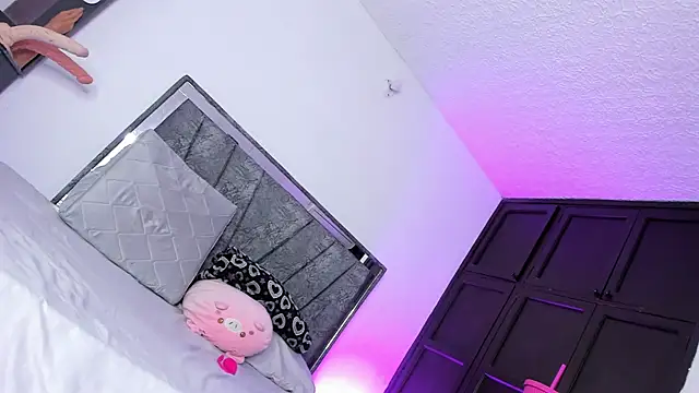francesca_suzett_ webcam