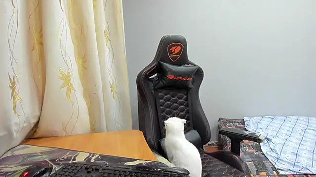 iliaskrislove webcam