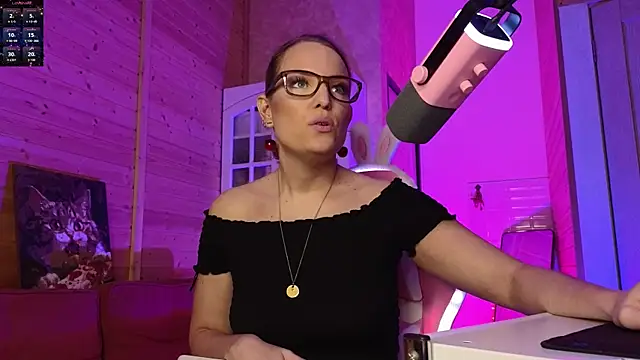 Lady_Shine webcam