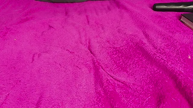 Alice_Pops webcam