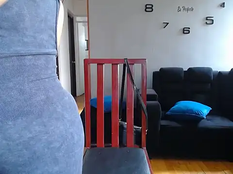 Laura_martin_ webcam