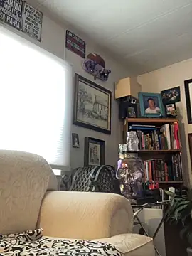 Makethatpussypurr webcam