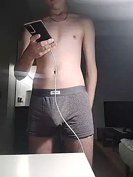 Milo_100