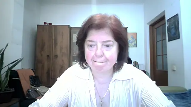 Violet_Pulse webcam