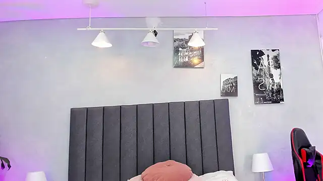 kendra_london webcam