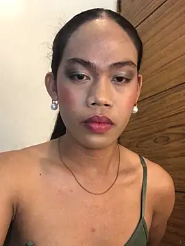 hugecock_cali webcam