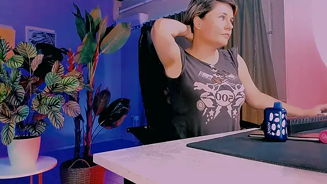 MelisaKion webcam