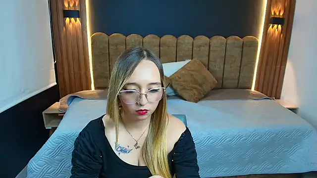 Liaroberts1 webcam