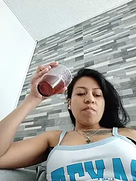 Tiphanydirty3 webcam