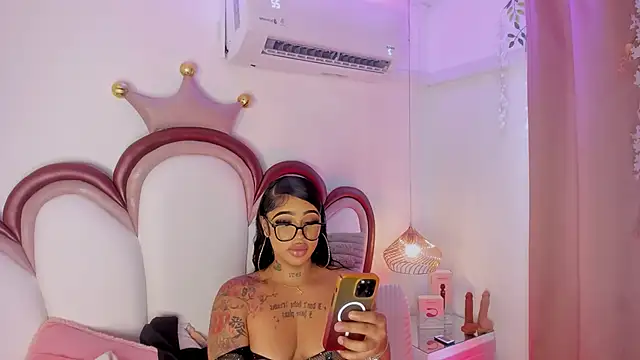 Mia_Jansen webcam
