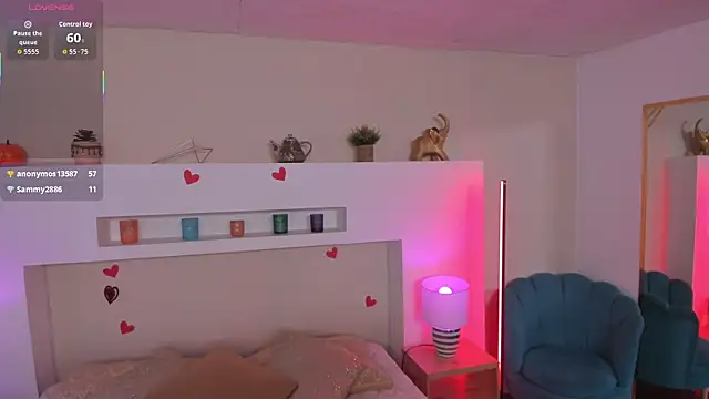 AnikaRomanoff_ webcam