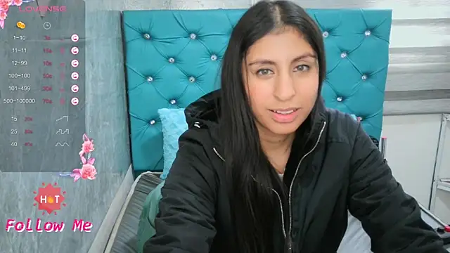 MAARYMOON webcam