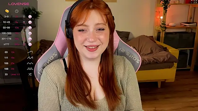 Sofy_Benson webcam