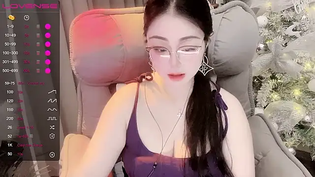 Monica-666888- webcam
